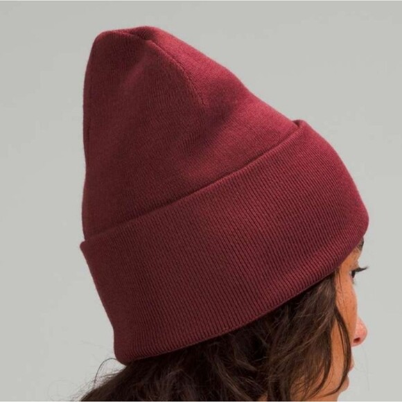 Lululemon Warm Revelation Beanie - Mulled Wine - Picture 6 of 6